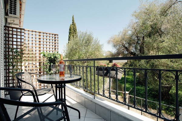 슈피리어 스튜디오, 정원 전망 | 정원 전망