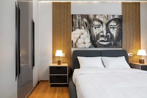 Departamento, vista a la ciudad | Caja de seguridad en la habitación y insonorización 