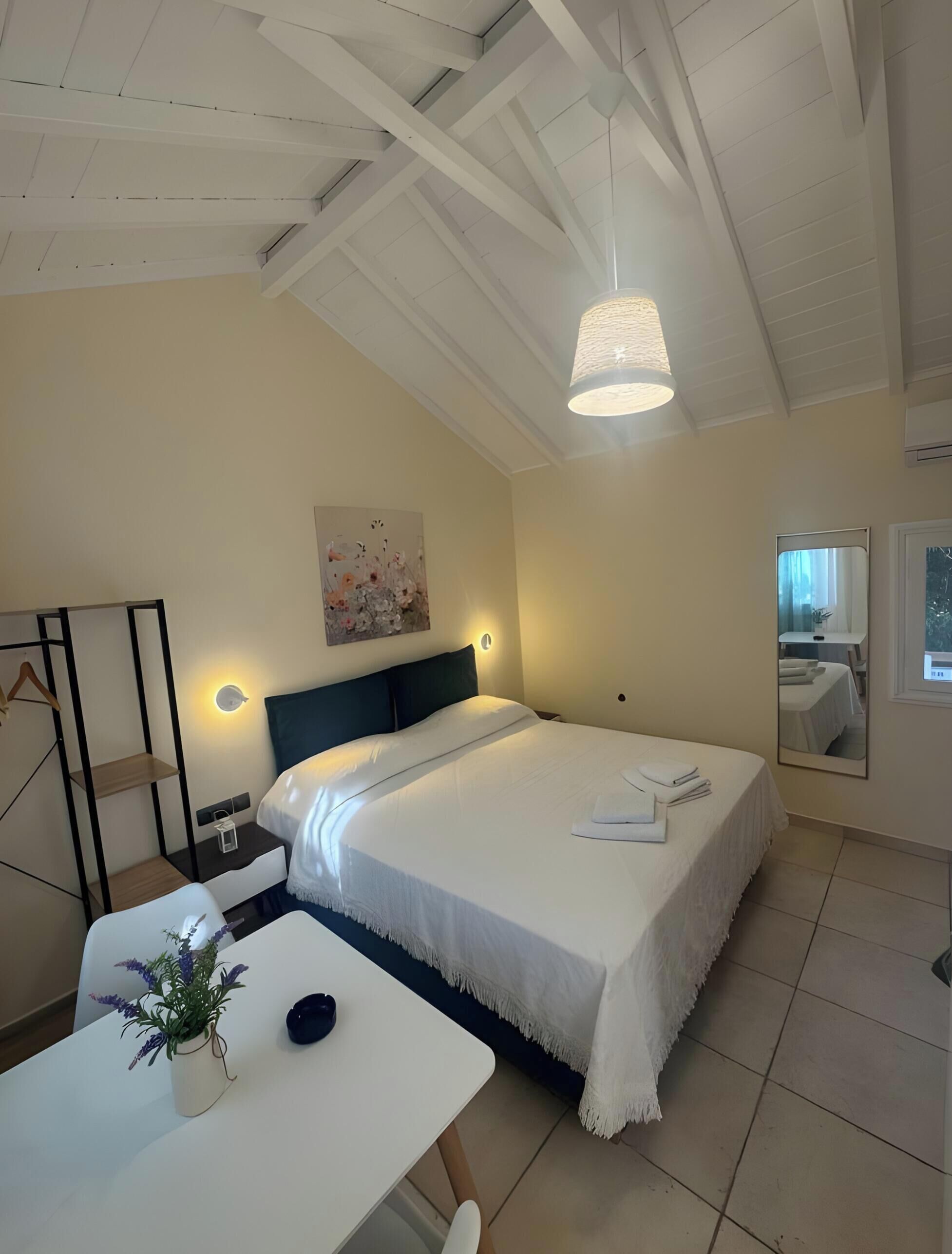 1 bedroom, free WiFi, bed sheets