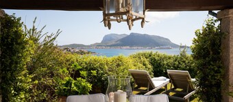 Casa Acqua e Pietra by Wonderful Italy