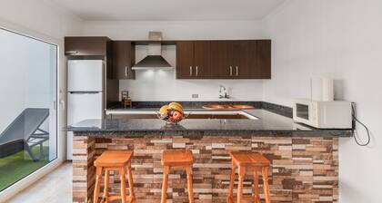 Vacation Home 'Zoiben' with Mountain View, Private Terrace and Wi-Fi
