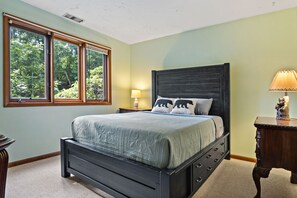 3 bedrooms, Internet, bed sheets