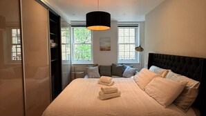 2 bedrooms, WiFi, bed sheets - Fantastic apartment - in the heart of covent garden, 5 minutes to train station (London)