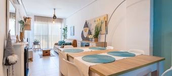 Apartment 'Torre La Sal Mundo Mágico' with Sea View, Wi-Fi and Air Conditioning