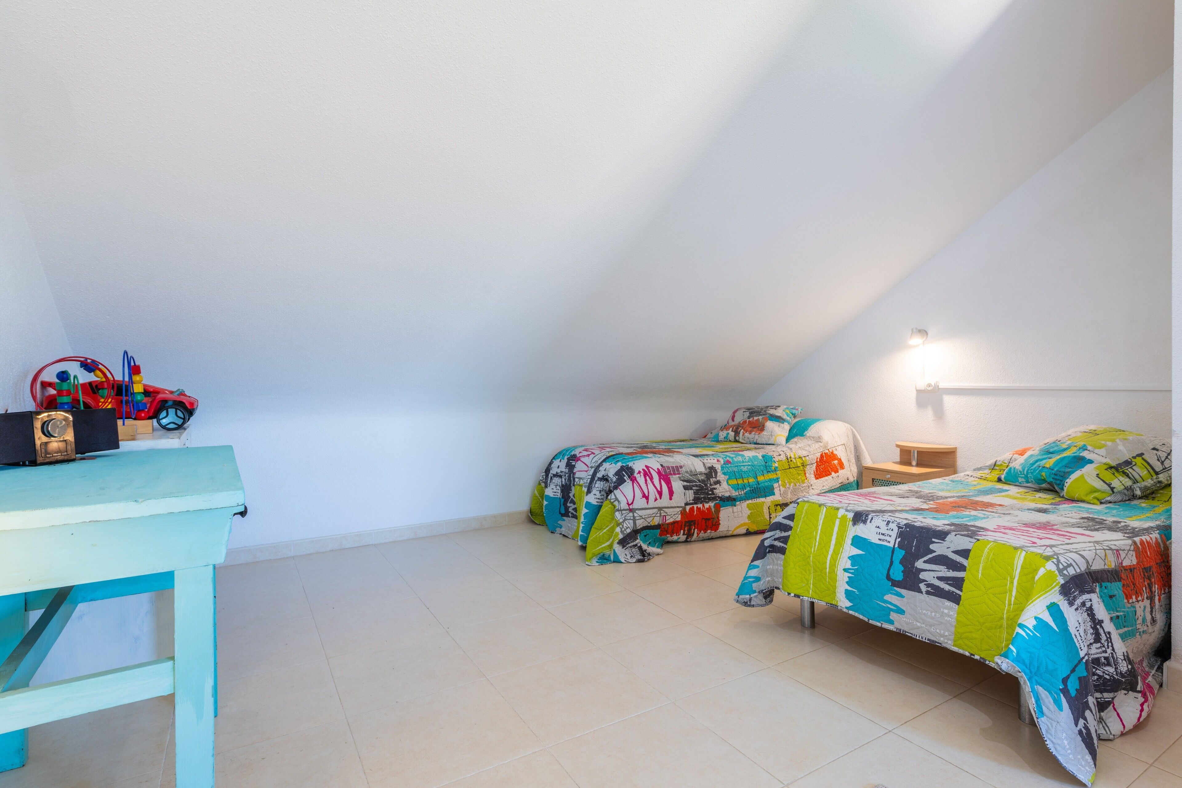 2 chambres, fer et planche à repasser, Wi-Fi gratuit, draps fournis