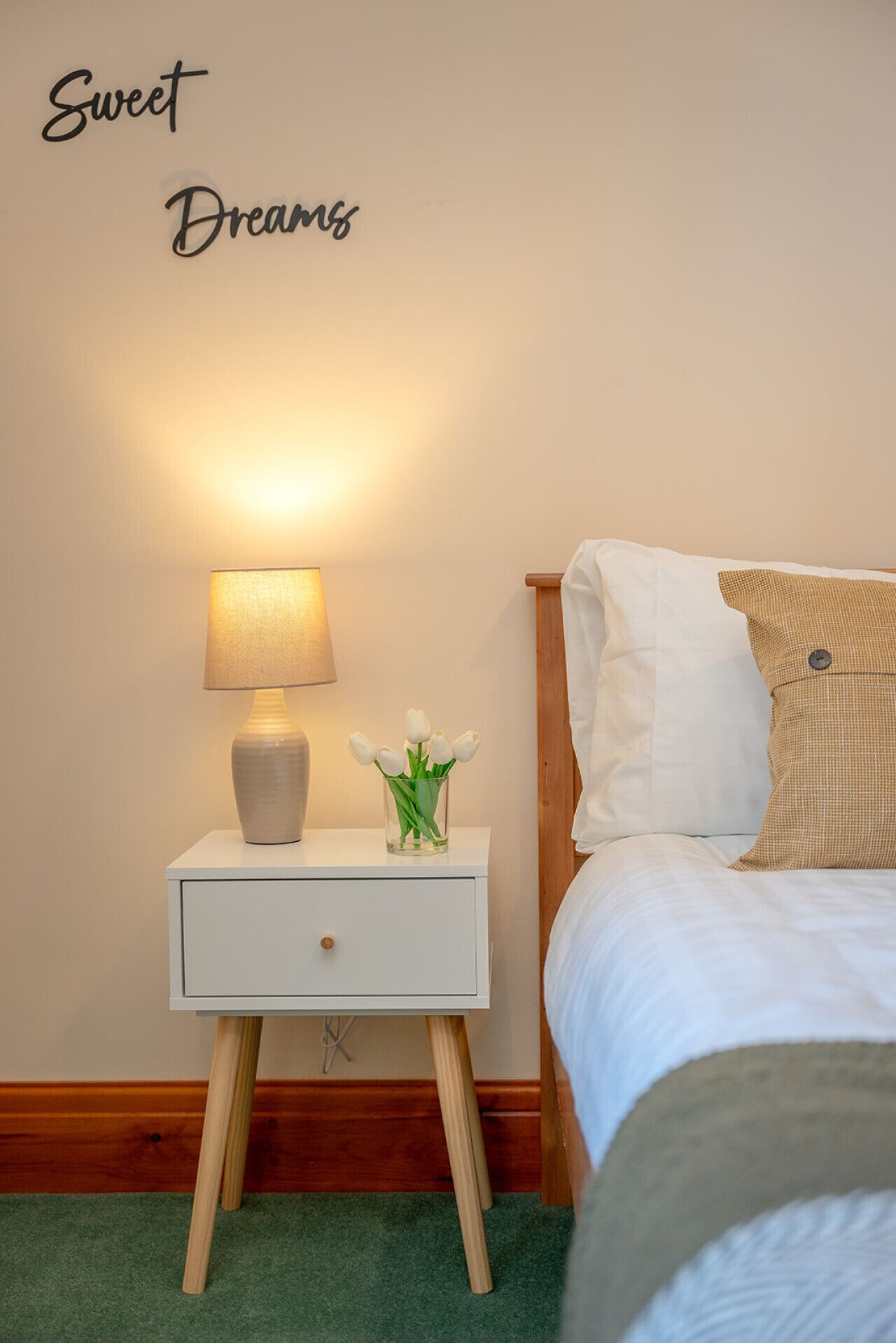 3 Schlafzimmer, Schreibtisch, Bügeleisen/Bügelbrett, kostenloses WLAN