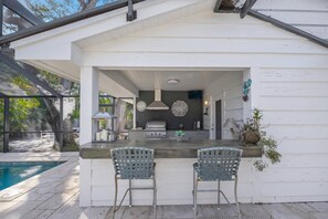 Terrace/patio - The Shaded Sanctuary: Enjoy this beautiful home surrounded by some of Florida's (Sarasota)