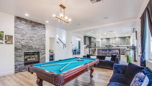 Games room - Bright & Modern Oasis | Spa, Pool, 10min to Strip (Las Vegas)