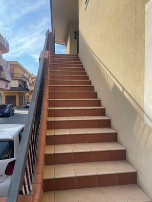Exterior detail - BUONARROTI HOME, comfortable, few steps from beach and center (Pozzallo)