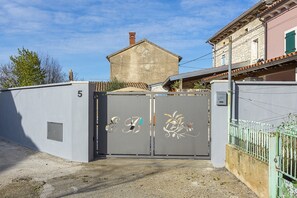 Enceinte de l’hébergement