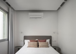 Apartment, 1 Bedroom | 2 bedrooms, desk, free WiFi