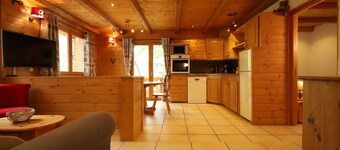 Apartment 'Chalet Alpaga 6' with Mountain View, Shared Garden and Wi-Fi