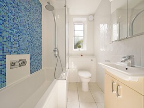 Hair dryer, towels - Charming and stylish flat in NW3 | Pass the Keys (London)