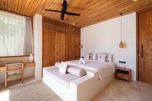 2 bedrooms, in-room safe, desk, laptop workspace - Villa Poppy 2 Bedrooms - Bingin (Pecatu)