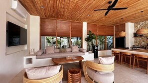 Deluxe Villa, 2 Bedrooms, Private Pool | Living area