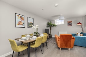 House | 12 bedrooms - Buzzing Brighton Apartments By My Getaways (Brighton)