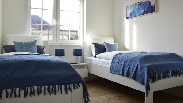 2 chambres, fer et planche à repasser, lit parapluie, Wi-Fi gratuit