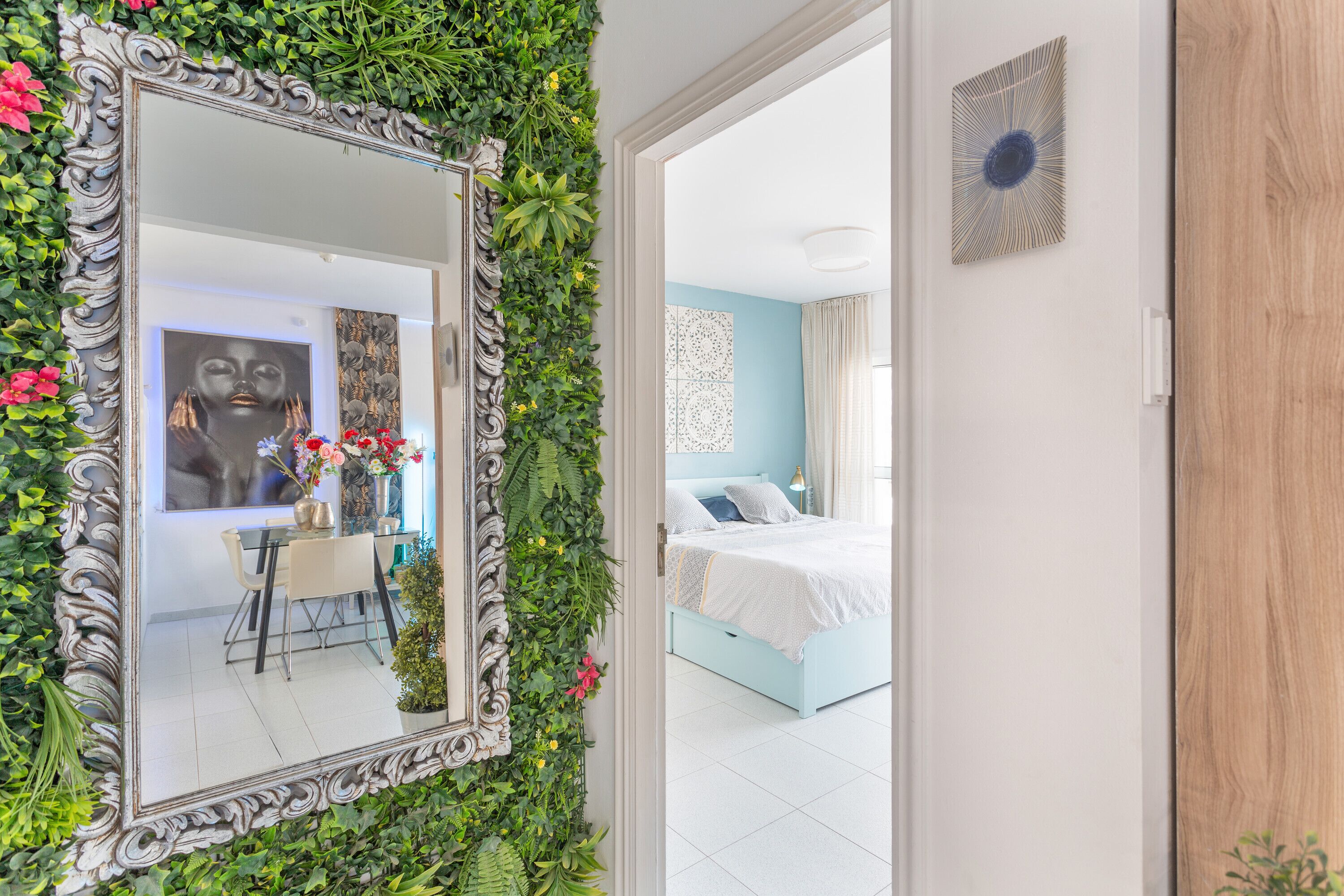 2 habitaciones, tabla de planchar con plancha y wifi gratis 