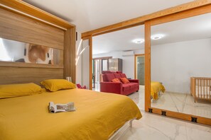 4 bedrooms, iron/ironing board, free WiFi, bed sheets - Vacation 'Virgen Del Carmen' with Sea View, Wi-Fi and Air Conditioning (Abades)