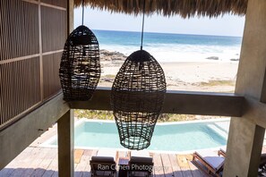 Property grounds - Las Rocas: beach front room with infinity pool and spectacular views (Agua Blanca, Tonameca)