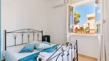 2 bedrooms, free WiFi