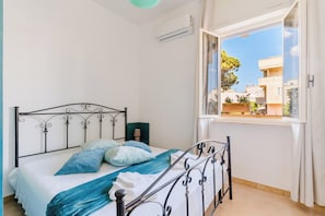 2 bedrooms, free WiFi