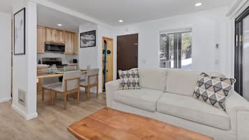 TV connectée, cheminée