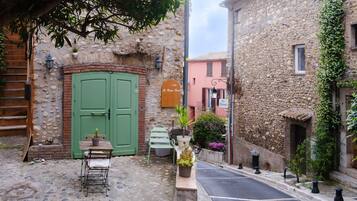 Restauration extérieure