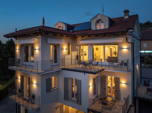 Alba Palace Luxury Apartments - Green