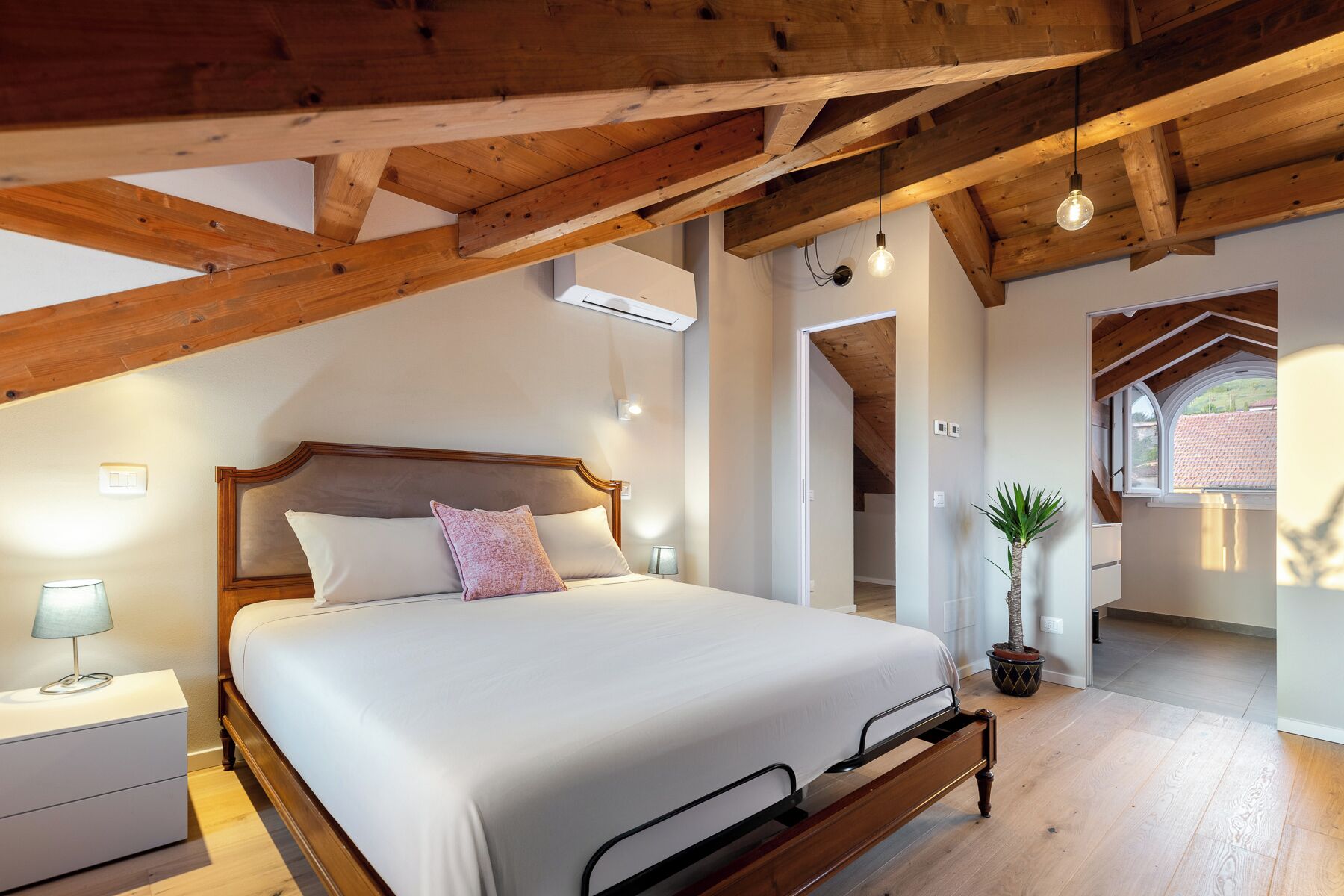 3 habitaciones, wifi gratis y ropa de cama 