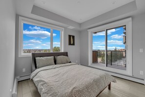 2 عدّة غرف نوم ومكواة/لوح كي وواي فاي مجانًا