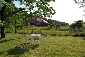 Outdoor dining - Large country house with pool and jacuzzi (Morcenx-la-Nouvelle)