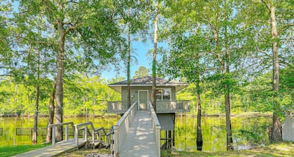 RiverFront Home W/Boat Launch near Caddo Lake, Downtown Jefferson, Lake of Pines