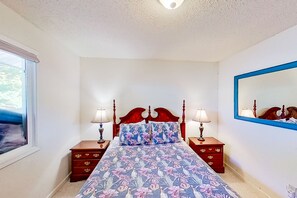 4 Schlafzimmer, Bügeleisen/Bügelbrett, Internetzugang, Bettwäsche