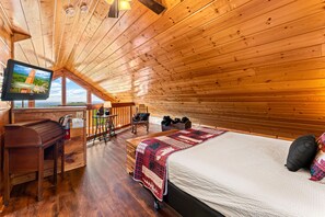 2 bedrooms, iron/ironing board, Internet, bed sheets