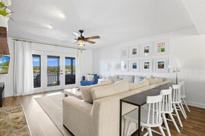 TV, DVD player - Bright lakeview condo w/large covered deck, bunk room & close to all the fun (Osage Beach)