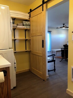 Interior - The Lander Roost: Your Basecamp to Adventure (Lander)
