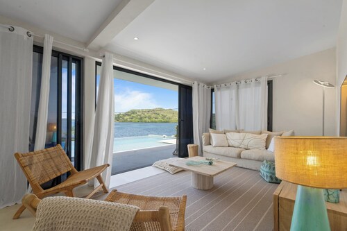 Villa Pantone - Three Bedroom Villa, Sleeps 6