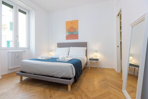 2 bedrooms, iron/ironing board, WiFi, bed sheets - Amazing 2 Bedrooms Monteverde (Roma)