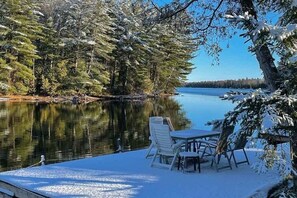 Outdoor dining - Talbot - Pineview - Two Bedroom Cottage, Sleeps 5 (Kawartha Lakes)
