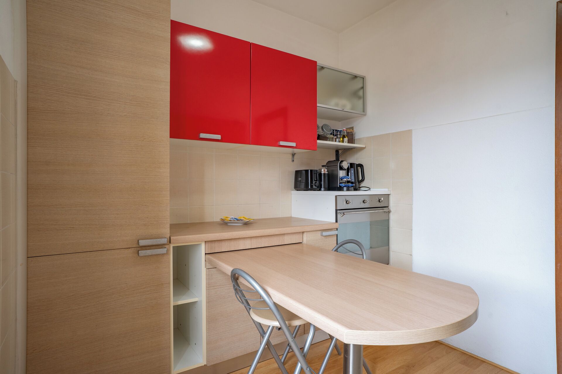 Frigorifero, forno, piano cottura, lavastoviglie