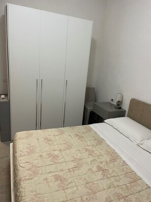 Unclassified image, 3 of 21, button - Recent construction, central, all amenities (Pozzallo)