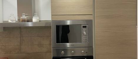 Microwave, oven, stovetop