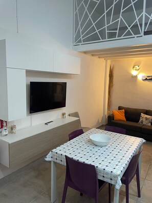 Uklassifisert bilde, 4 av 23, knapp