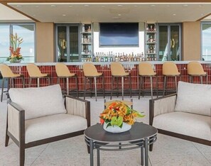 Bar (in der Unterkunft)