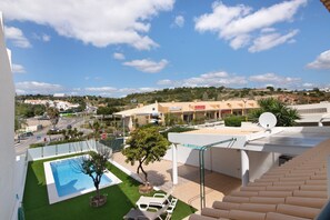 Pool - Villa 'Neves' with Mountain View, Private Pool and Private Terrace (Albufeira)