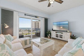 Smart TV - 🌊Gorgeous 3BR Condo-Ocean Views-Oceanwalk 18-503 🌊 (New Smyrna Beach)
