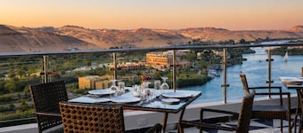 Blue Lotus Nile Suites