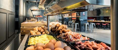 Daily buffet breakfast (EUR 25 per person)