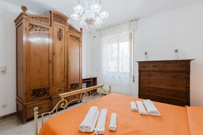 3 habitaciones y ropa de cama 